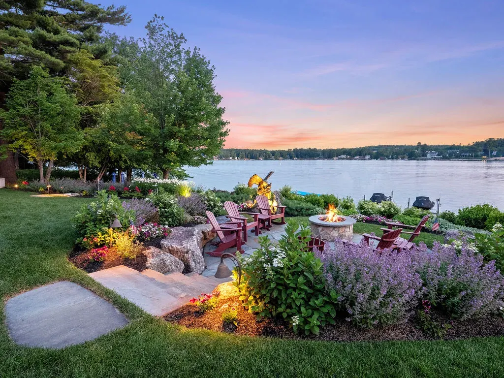 Fireplaces & Fire Pits